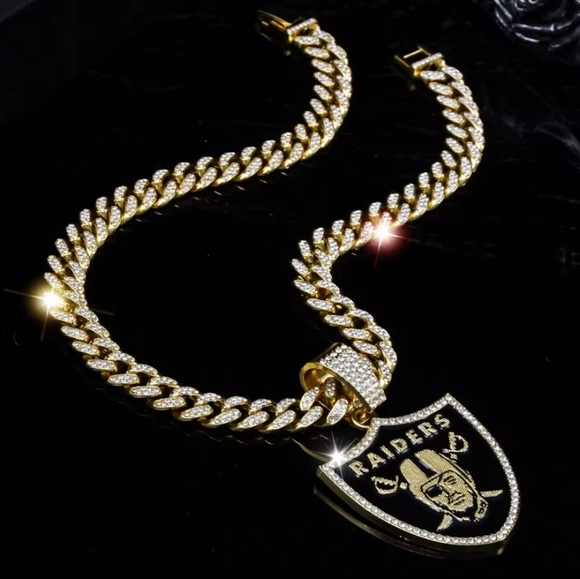 New Raiders football team iced out style 20" in gold or silver - Picture 5 of 6